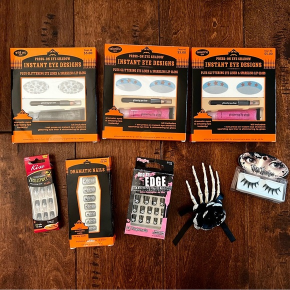 Halloween Bundle Skull Hand Hair Clip False Lashes Spider Nails Makeup Mixed Lot - Picture 1 of 16